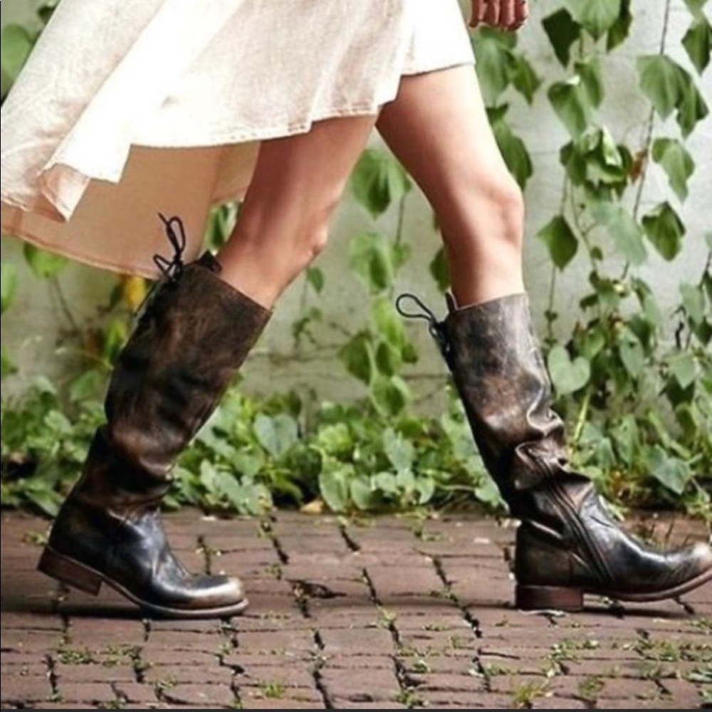 BED STÜ Manchester Pull On Lace Back Grunge Boots